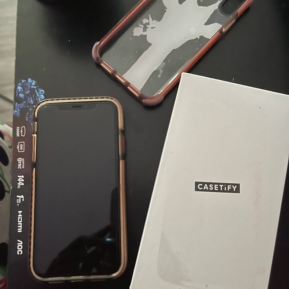 CASTIFY IPhone XR phone cases . Barely used. - Picture 3 of 6